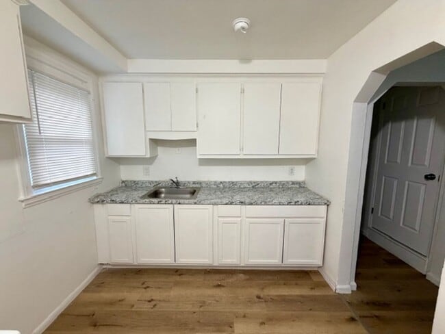 Photo - For Lease: Totally Updated 3 Bedroom 1 Bath Welcome Section 8 Call 313-429-3244 KPM Detroit