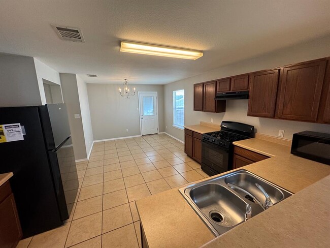 Photo - 6733 Plains Crest Dr