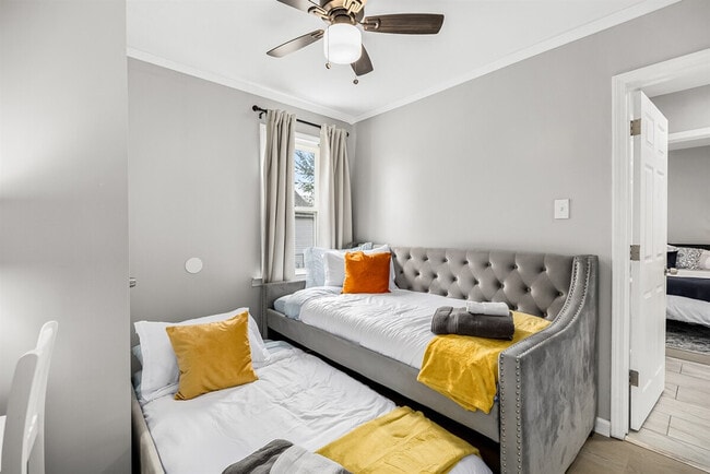 Photo - 14926 E 10 Mile Rd Unit SI ID1032312P