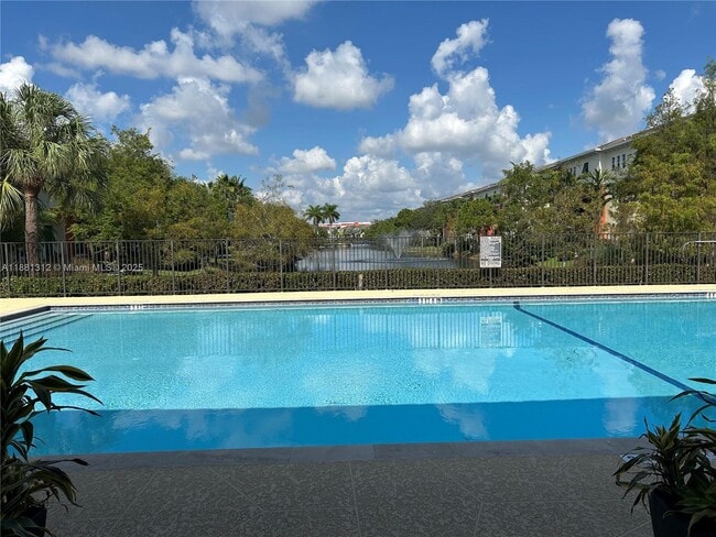 Building Photo - 259 SW 7th Ct Rental