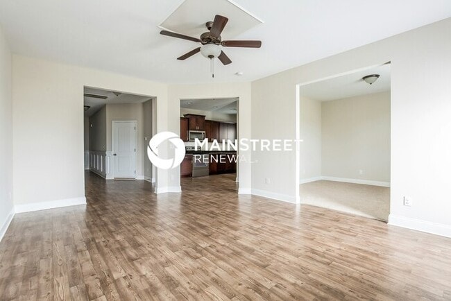 4 Bedroom Pet-Friendly Home in Murfreesboro, TN with Main Street Renewal