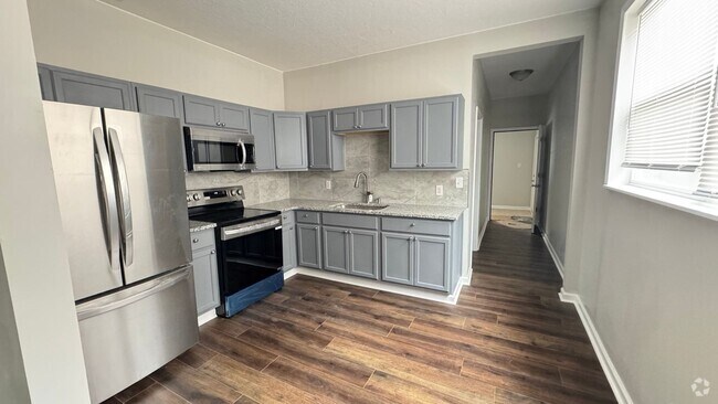 Building Photo - Charming 3BR Duplex in Muncie Rental