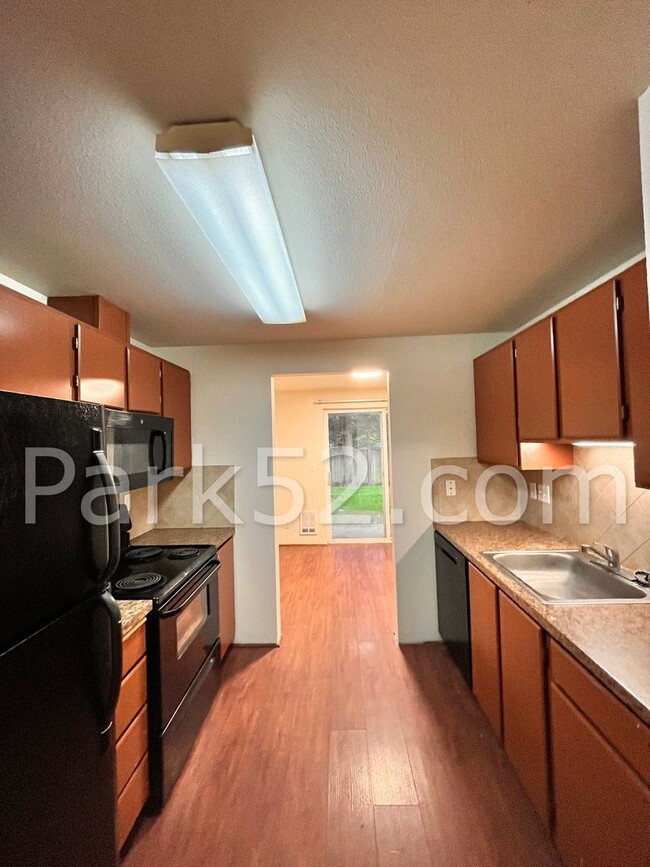 Photo - 2 Bedroom Ground Floor Apartment With Backyard Unit 17728-B