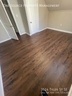 Photo - 3514 Tyler St SE