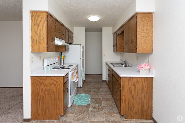 1BR, 1BA - Silver Leaf South Fargo