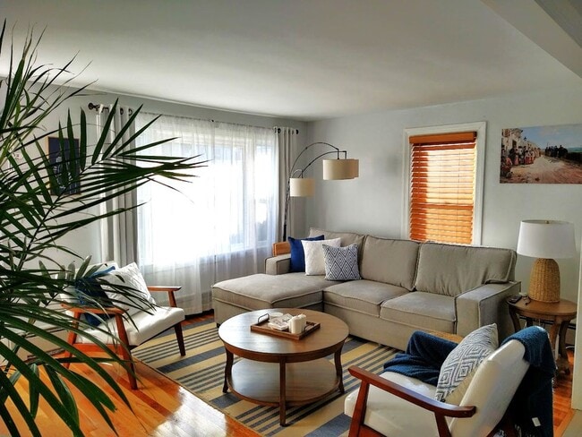 Photo - 37 Chandler Ave