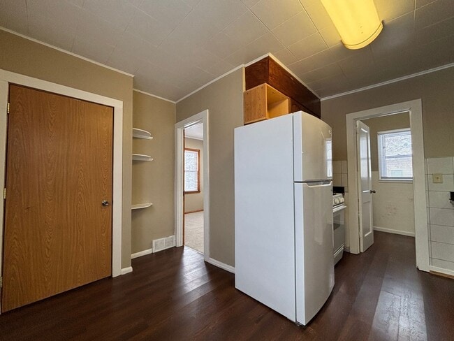 Photo - Phenomenal 2 Bedroom House in St. Paul Nei...