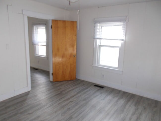 Photo - Spacious 1-Bedroom, 1-Bath Unit – 1,000 Sq...