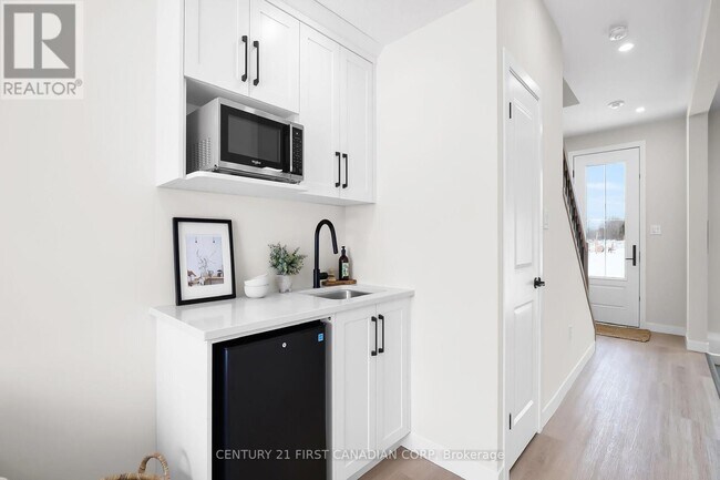 Photo - 310 Callaway Rd