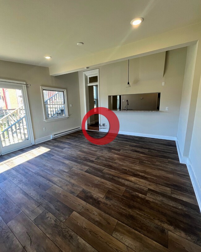 Photo - 546 W High St Unidad 1