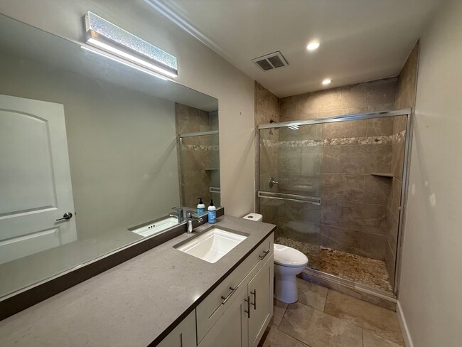 15 Kulanihakoi St Unit 19A