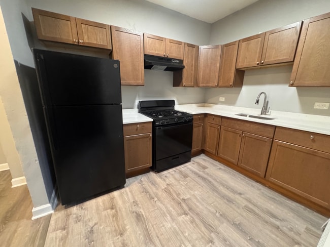 Photo - 5645-5657 W Washington Blvd Unidad 5647-2