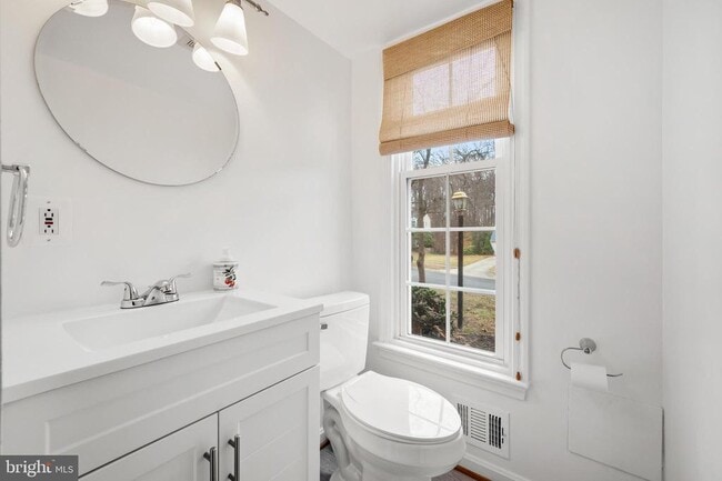 Photo - 13625 Middlevale Ln