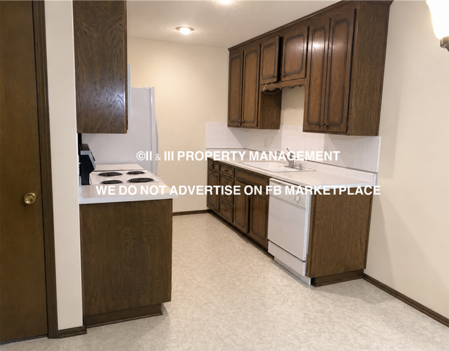 Photo - 1408 SW Sunset St