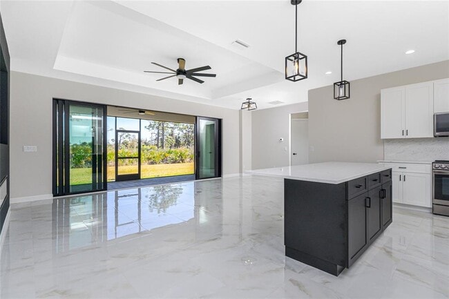 Photo - 242 Brig Cir W