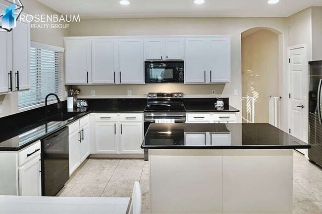 Photo - 14951 N 145th Ave