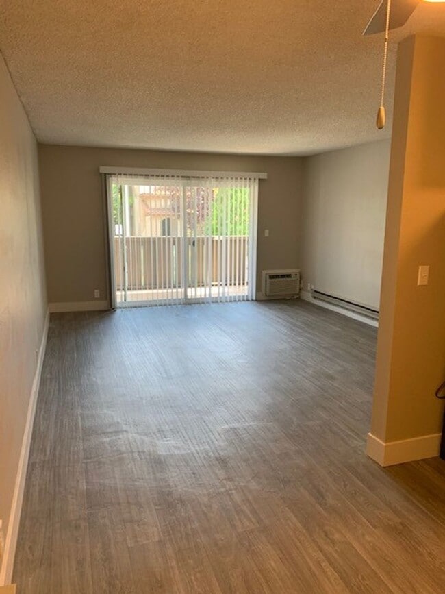 Willow Park Apartments