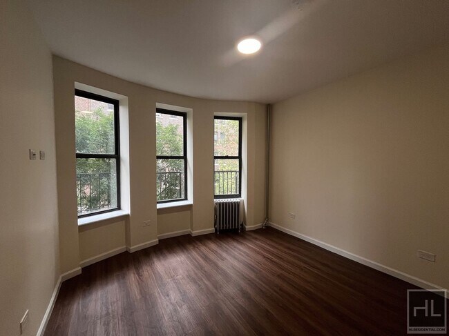 Photo - East 12th Street Apartamento Unidad 74