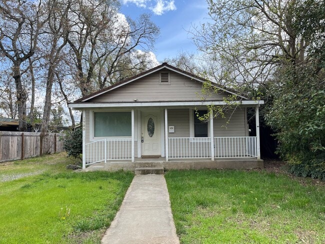 Building Photo - Charming little home in Anderson