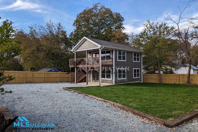 Photo - 911 Carolina Ave