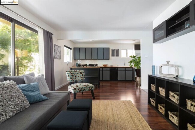 Photo - 1654 San Pablo Ave Unit D