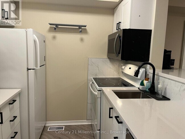 Photo - 706 Johnston Pk Ave