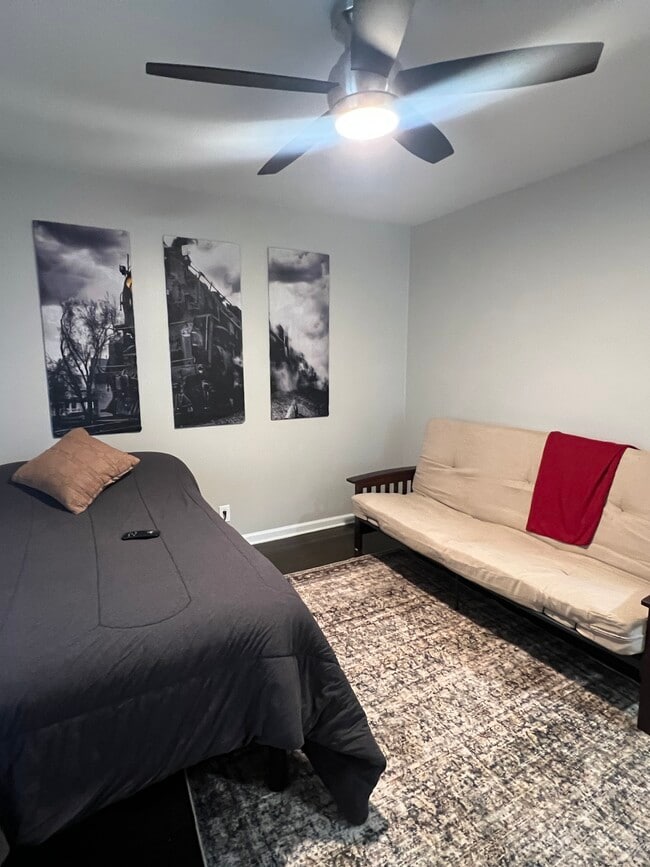 Dormitorio 2 - 1905 2nd Ave N