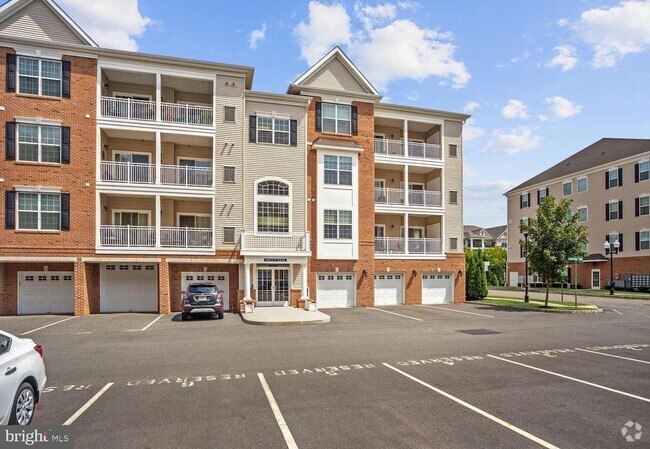 Building Photo - 4526 Champions Run Rental