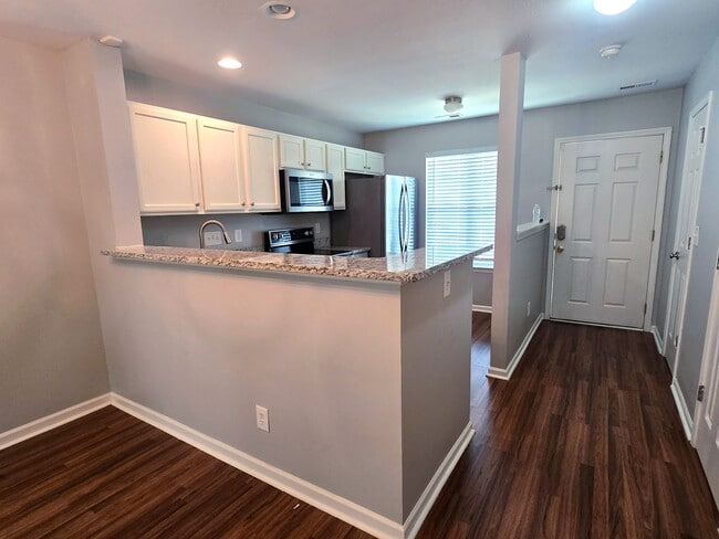 Photo - 608 Grasswren Way