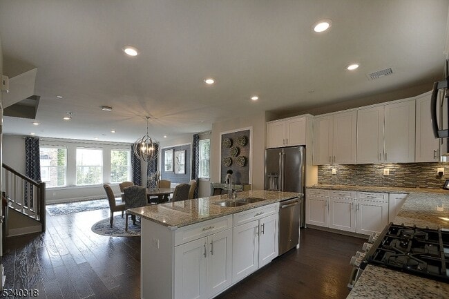 Photo - 1802 Devon Ln