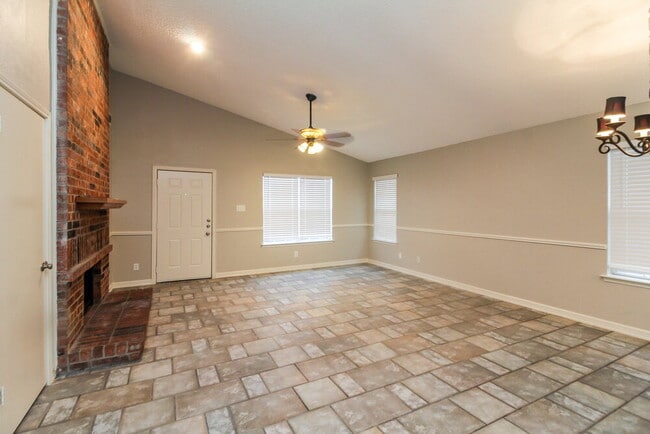 Photo - 4326 Walsh Ln