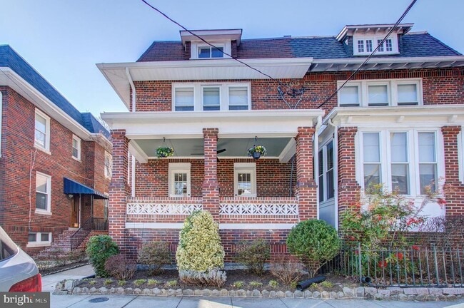 Building Photo - 7124 9th St NW