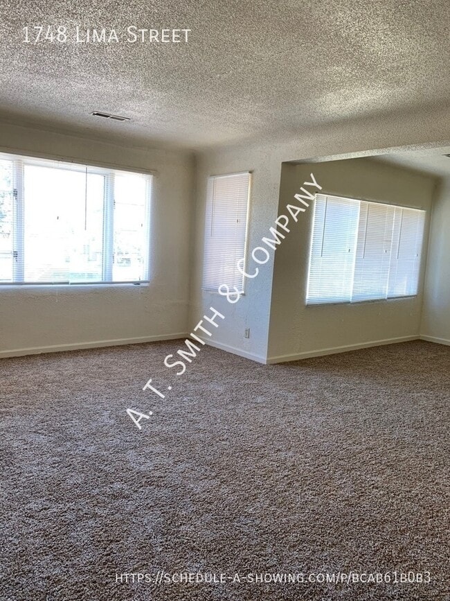 Photo - 1748 Lima St