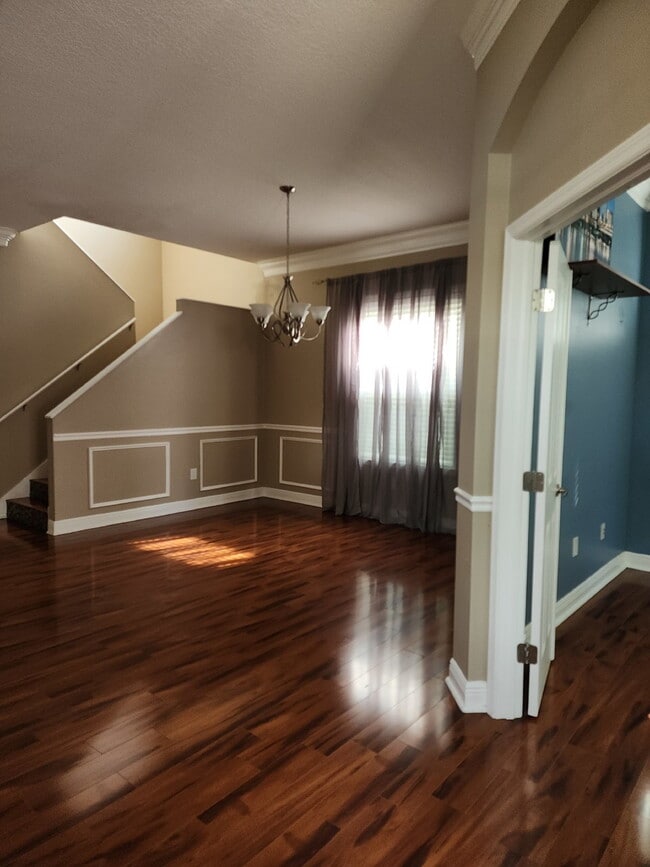 Photo - 8505 Lagerfeld Dr