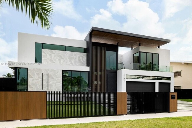 Building Photo - 1102 Washington St