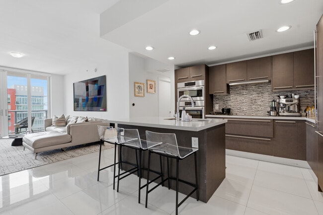 Photo - 7825 NW 107th Ave Unit 710