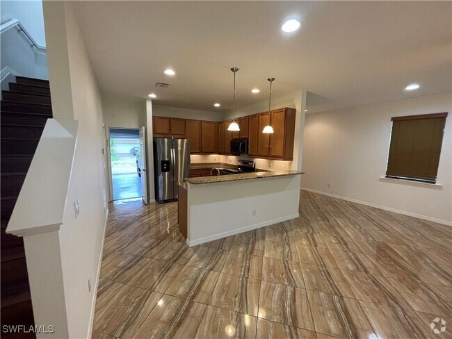 Building Photo - 15326 Summit Pl Cir Rental