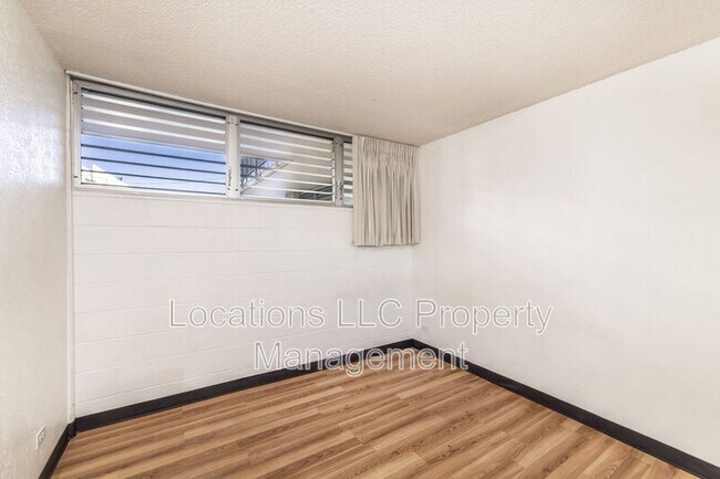 Photo - 1702 Kewalo St Unit #106