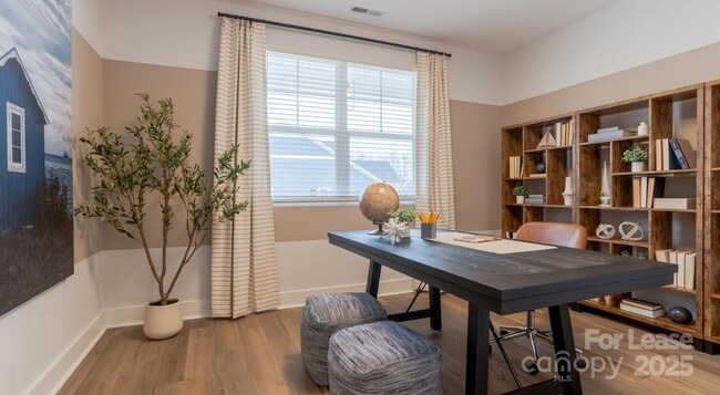 Photo - 8629 Chagrin Dr