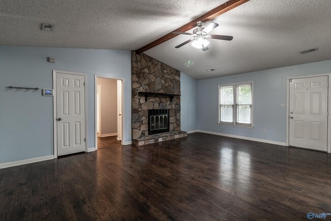 Photo - 313 Red Oak Rd