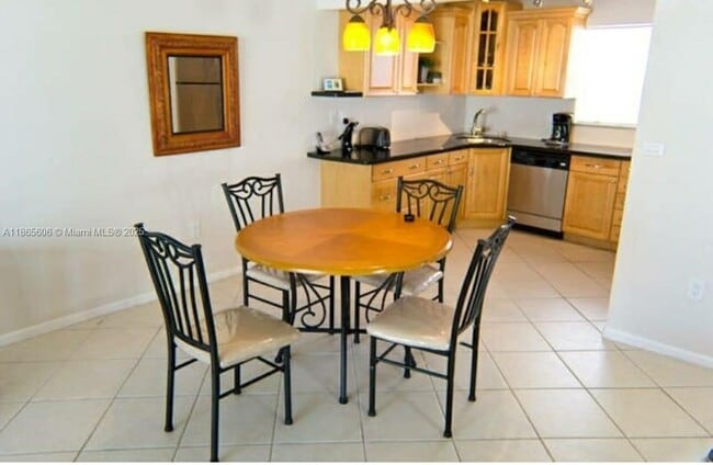 Building Photo - 201 178th Dr Unit 520 Rental