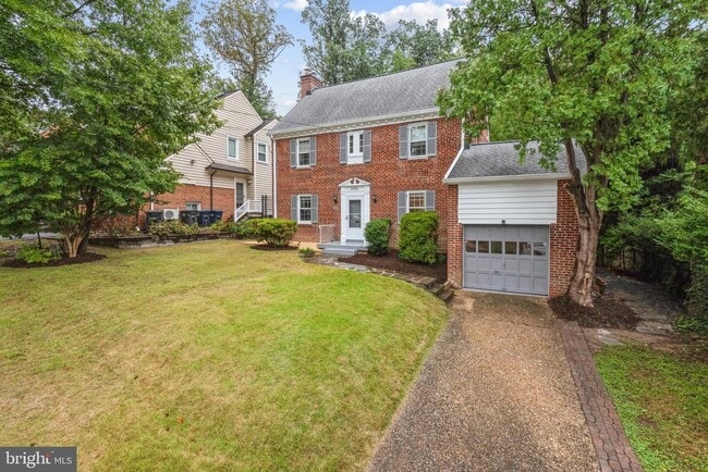 Photo - 2926 Kanawha St NW