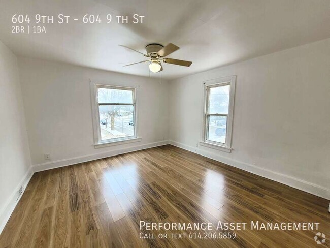 Building Photo - Charming 2BR/1BA Upper Unit 604 9 th St Rental