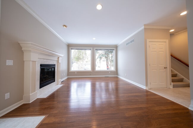 Photo - 3290 N Shore Dr