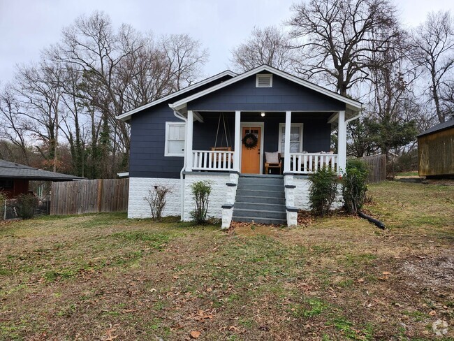 Building Photo - 2 Bedroom 2 Bath Home in Rossville GA