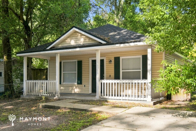 134 Spring St