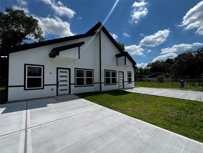 Photo - 5710 Delmack St Unidad B