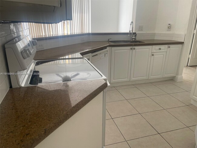 Photo - 11413 SW 137th Passage