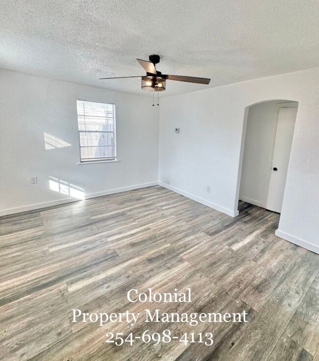 Photo - AVAILABLE NOW! (SECTION 8 ACCEPTED)