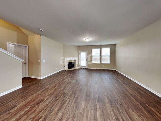 Photo - 407 Dunnwood Ct